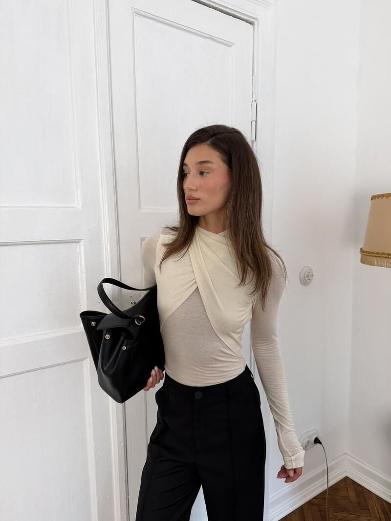 88 (18)